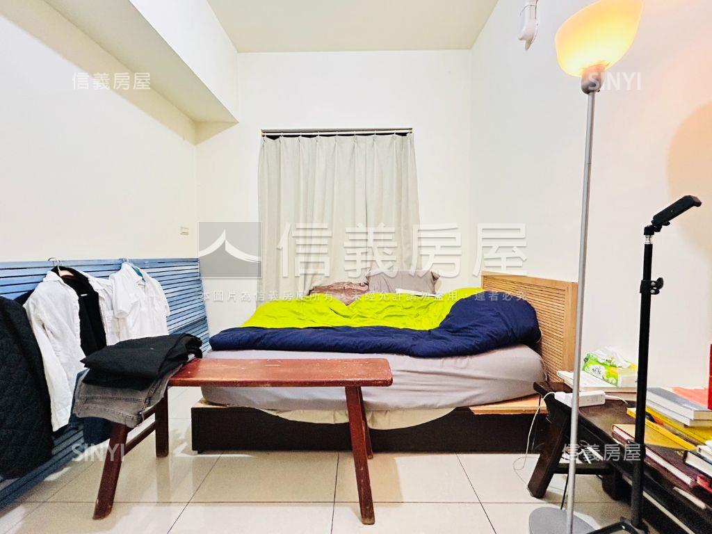 馥樂‧尊爵三房雙車位房屋室內格局與周邊環境