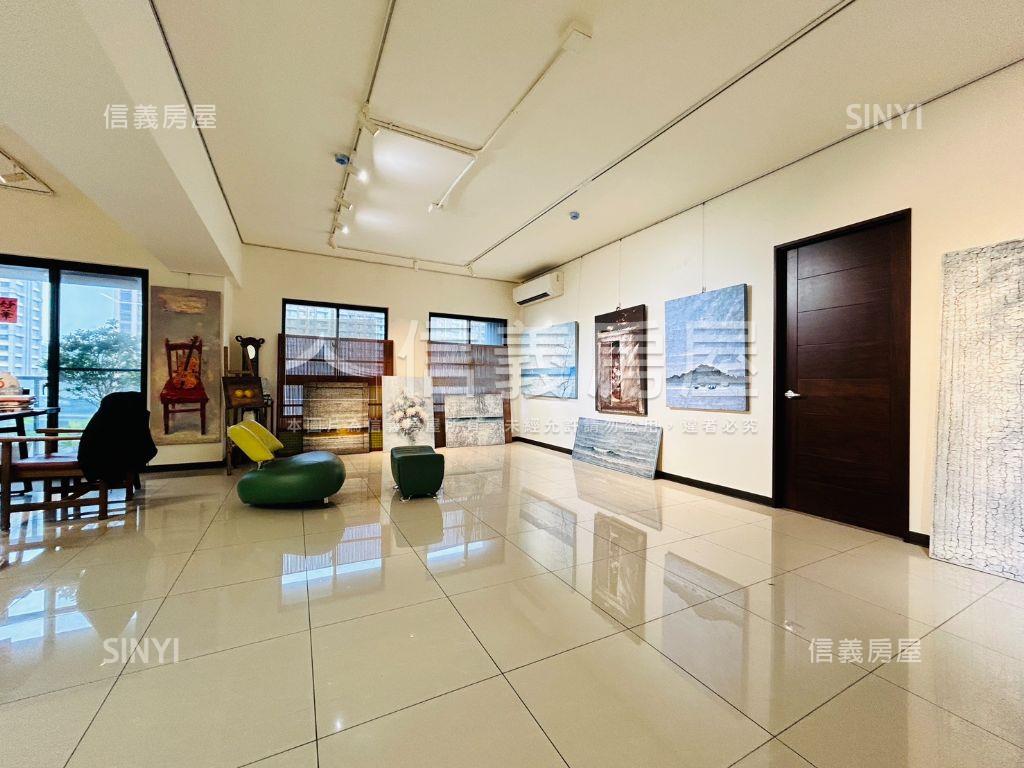 馥樂‧尊爵三房雙車位房屋室內格局與周邊環境