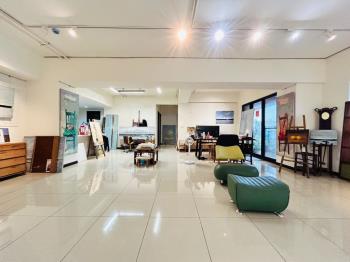 馥樂‧尊爵三房雙車位