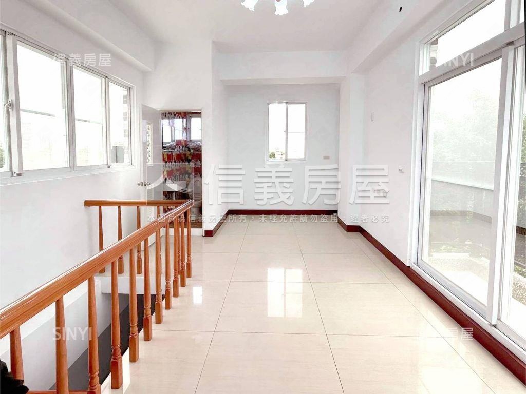 蓮潭綠境｜森活邊間美透天房屋室內格局與周邊環境