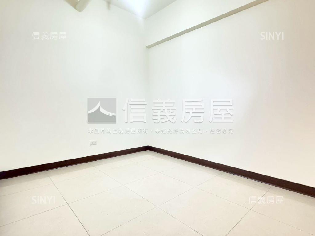 海洋都心Ⅱ景觀朝南樓中樓房屋室內格局與周邊環境