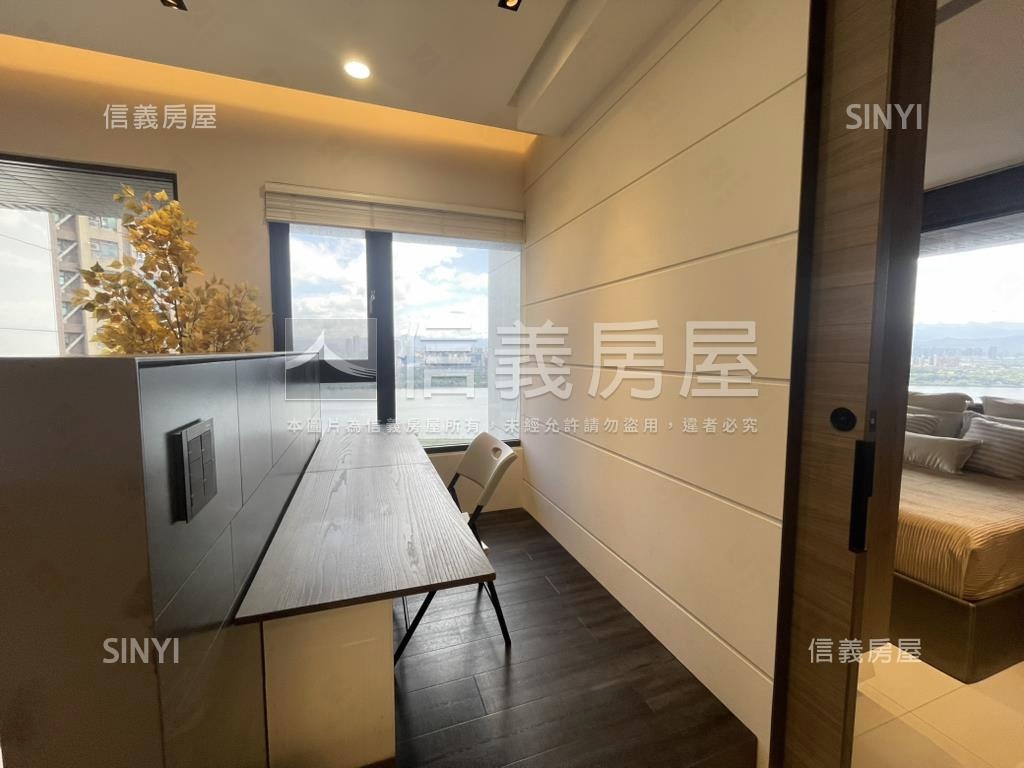 翔譽河景兩房車位房屋室內格局與周邊環境