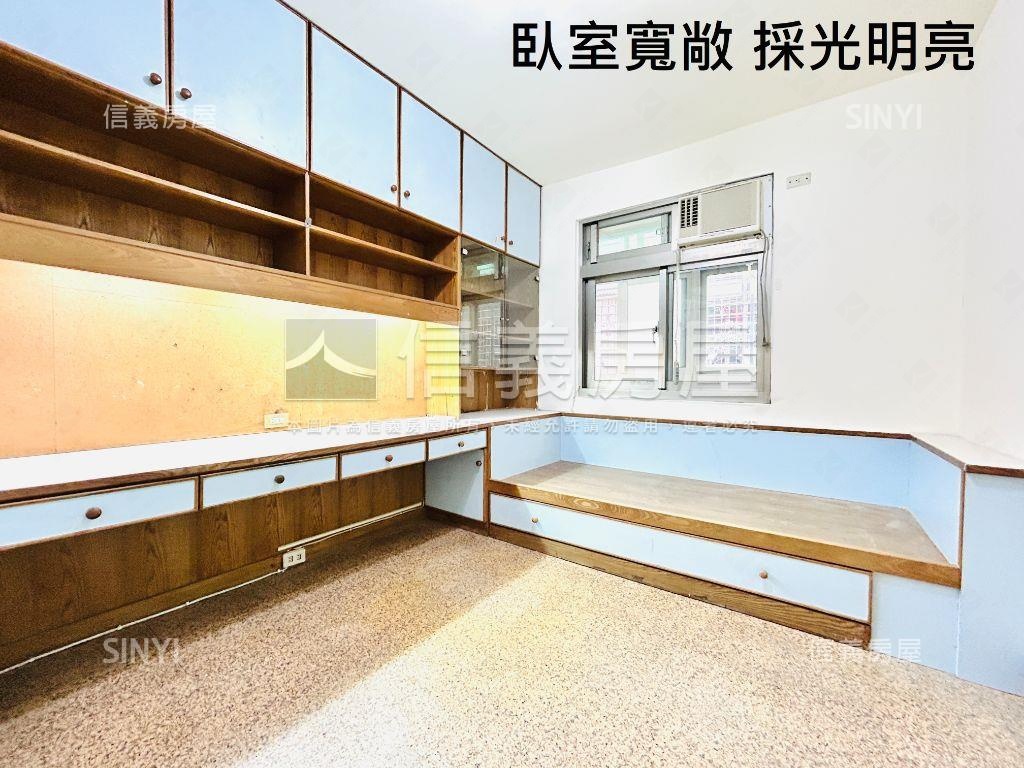 中山國中景觀美妝３房２衛房屋室內格局與周邊環境