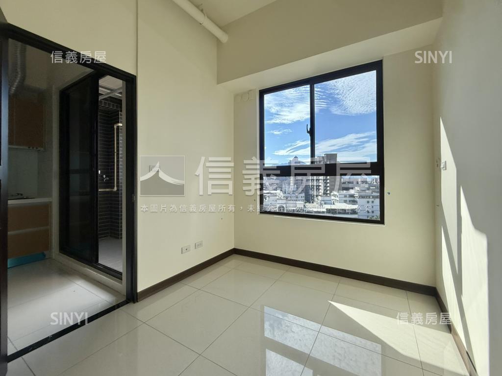 崇利華漾帝王美景房屋室內格局與周邊環境