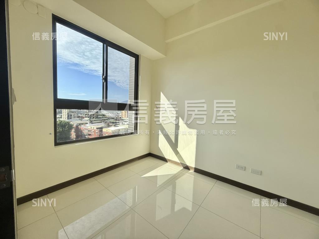 崇利華漾帝王美景房屋室內格局與周邊環境