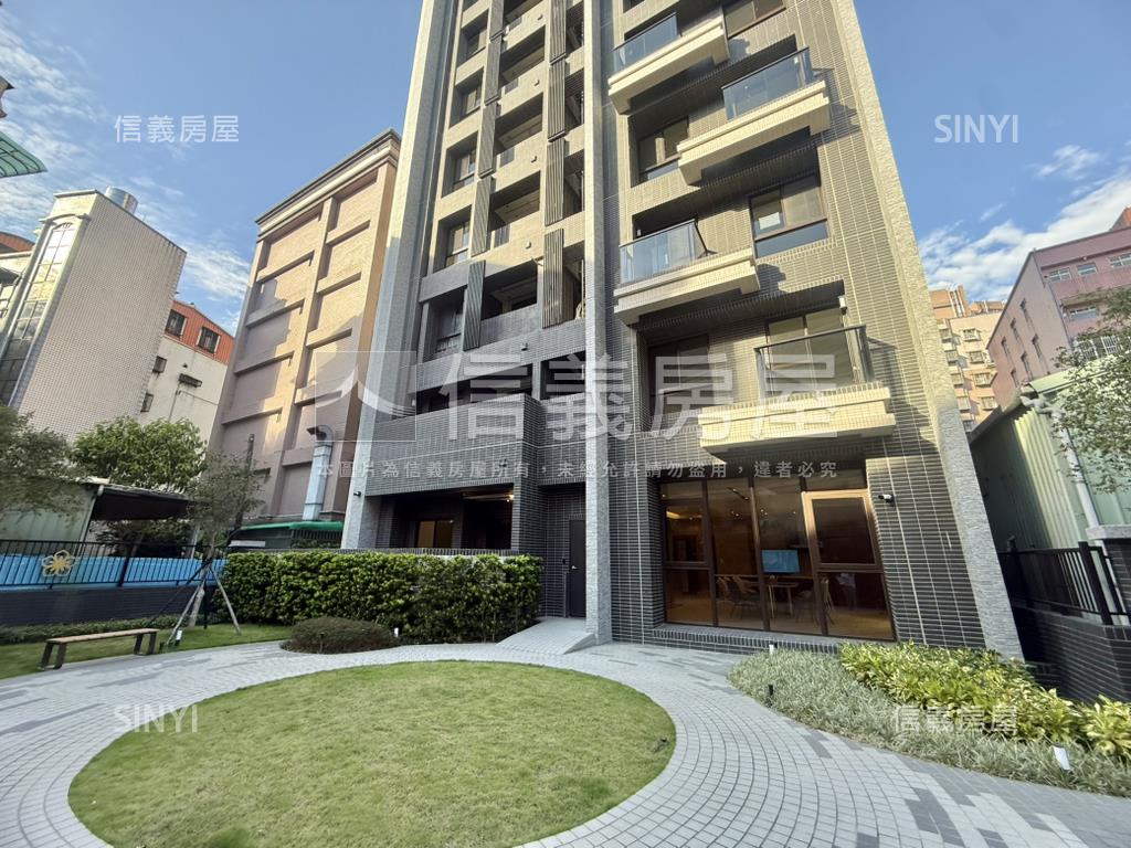 崇利華漾帝王美景房屋室內格局與周邊環境