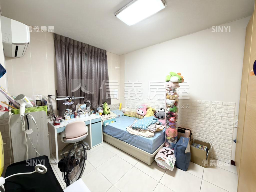 專任方正邊間｜首購美寓房屋室內格局與周邊環境