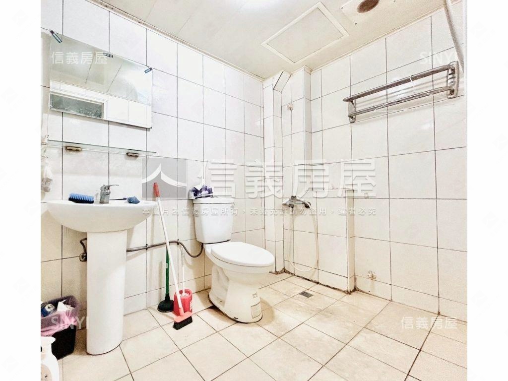 櫻花捷運旁低總價２＋１房房屋室內格局與周邊環境