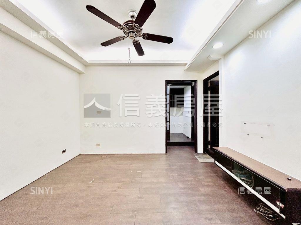 櫻花捷運旁低總價２＋１房房屋室內格局與周邊環境