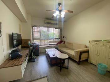 閱讀城市三房美屋