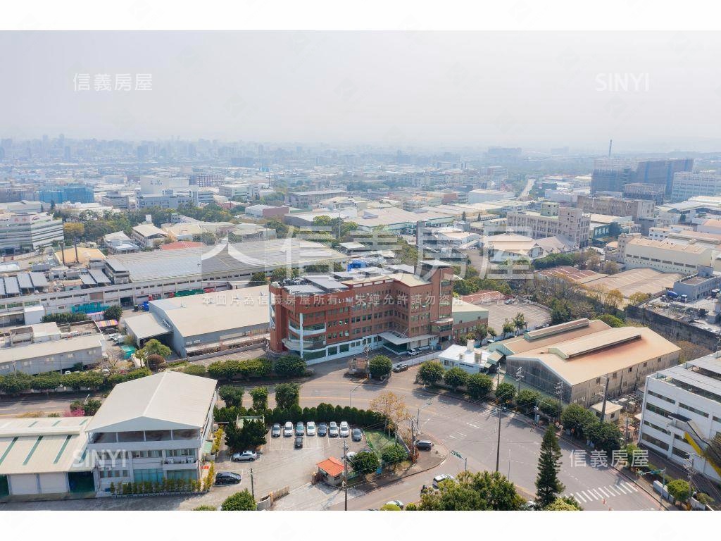 台中角地稀有釋出房屋室內格局與周邊環境