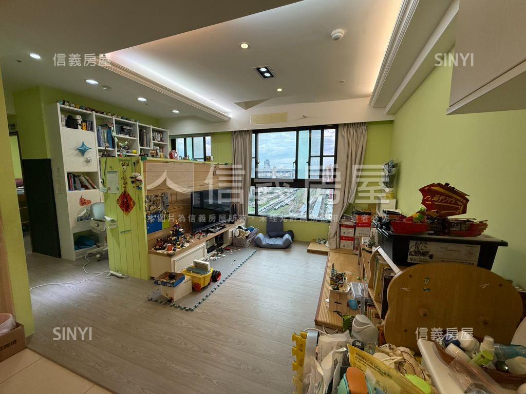 移動方城大三房次頂樓美屋房屋室內格局與周邊環境