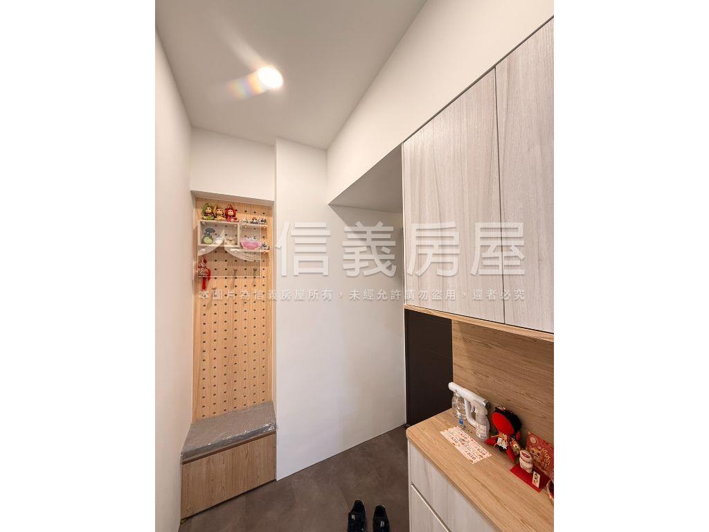 頭份昌隆上興｜三房雙衛浴房屋室內格局與周邊環境