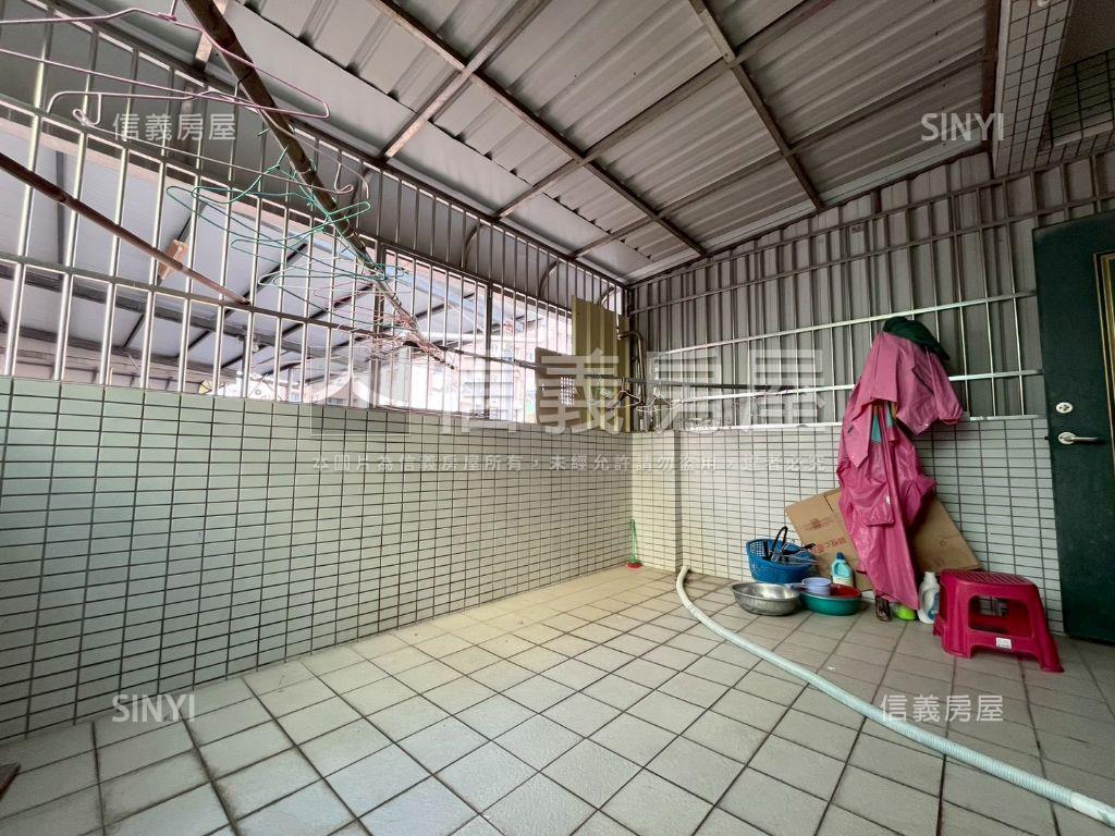 東區｜和風村活巷挑高車墅房屋室內格局與周邊環境