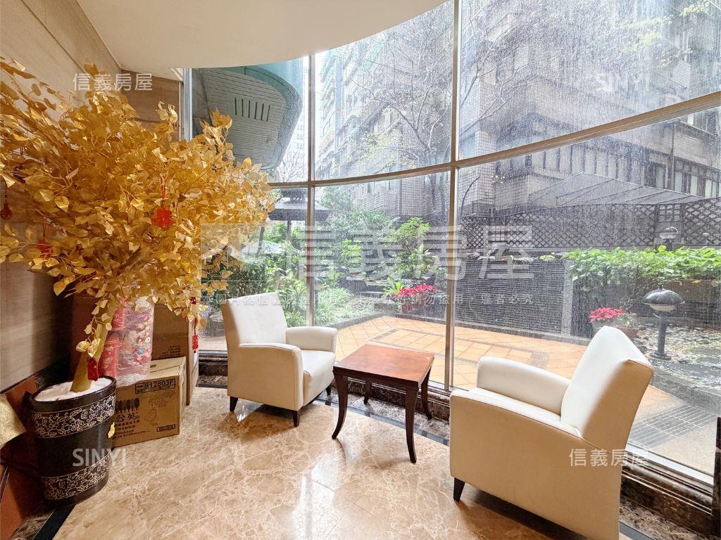 逸仙雅仕２＋１房附車位房屋室內格局與周邊環境