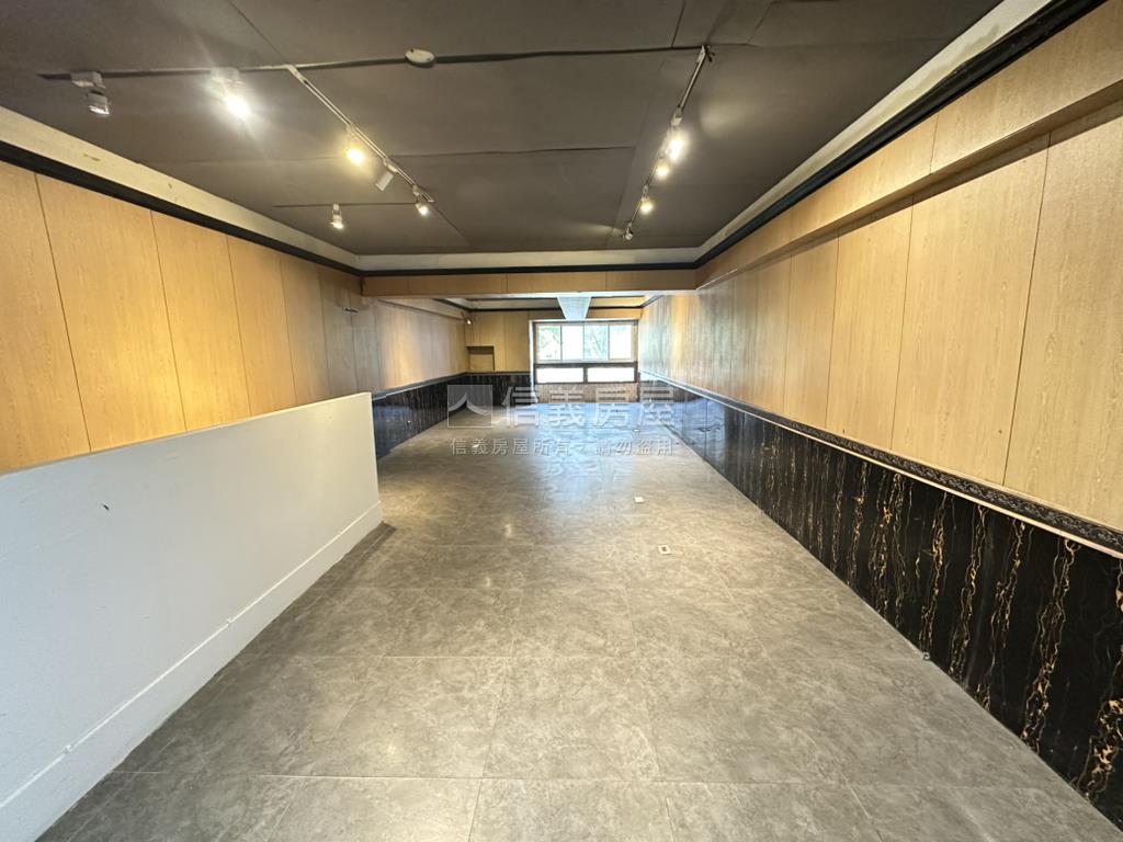 大立商圈公園首排金店面房屋室內格局與周邊環境