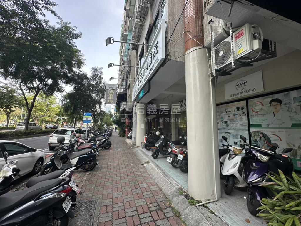 大立商圈公園首排金店面房屋室內格局與周邊環境