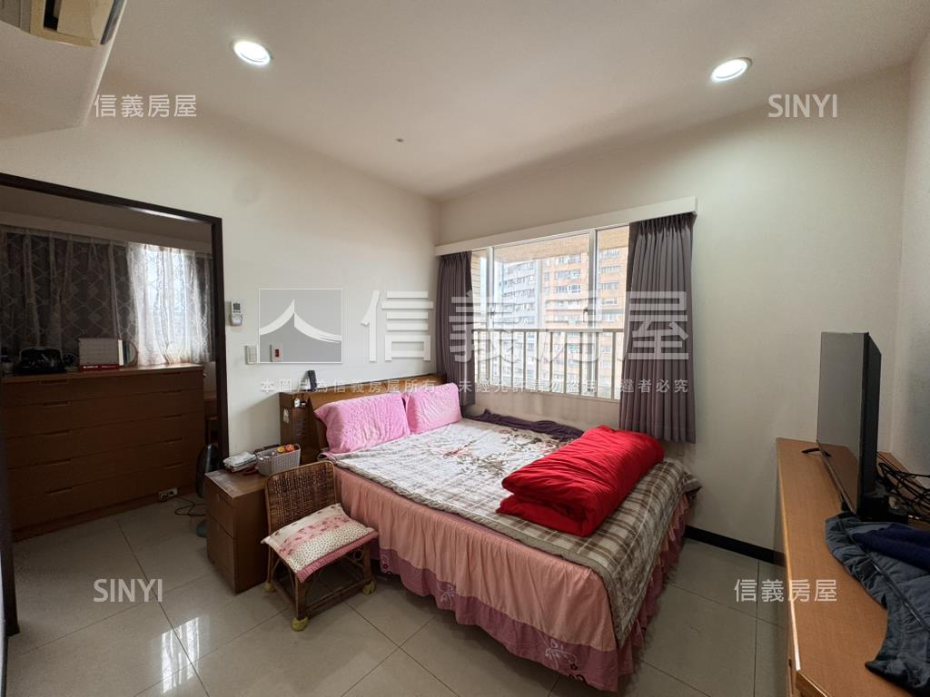 寶格麗高樓４房平面車位房屋室內格局與周邊環境