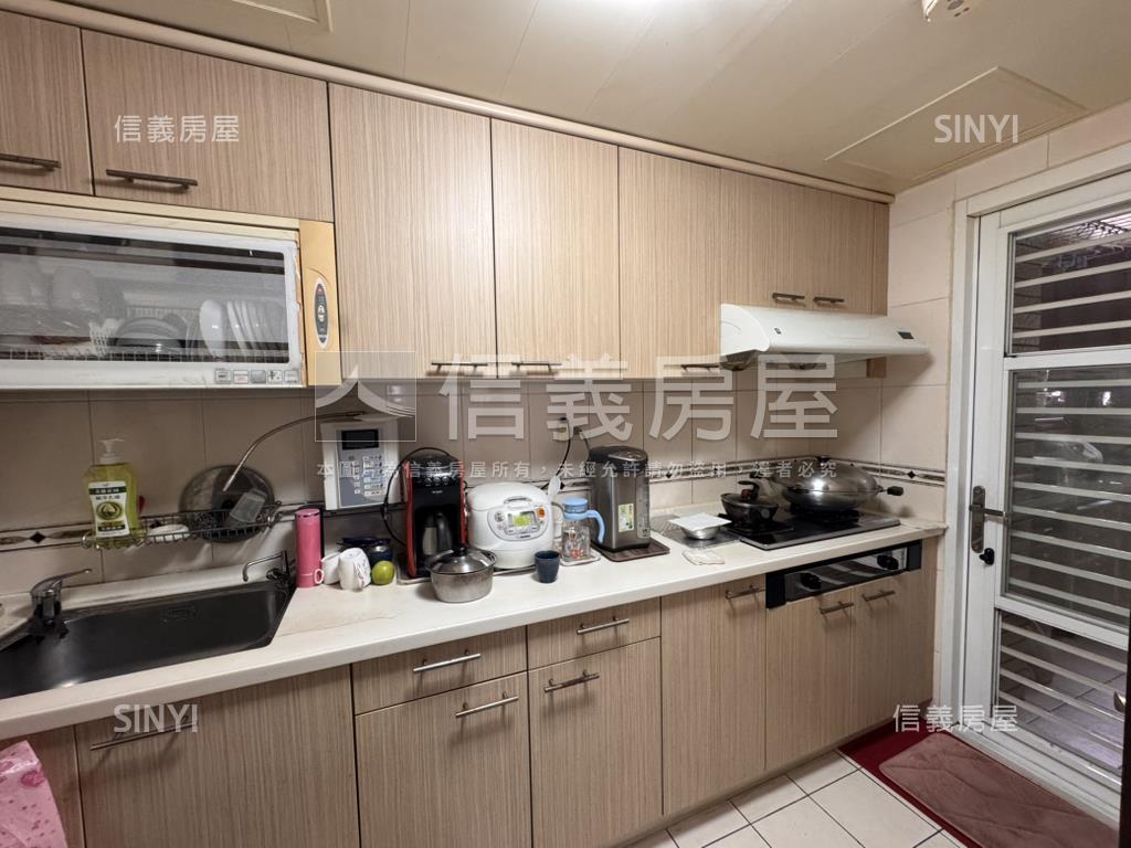 寶格麗高樓４房平面車位房屋室內格局與周邊環境