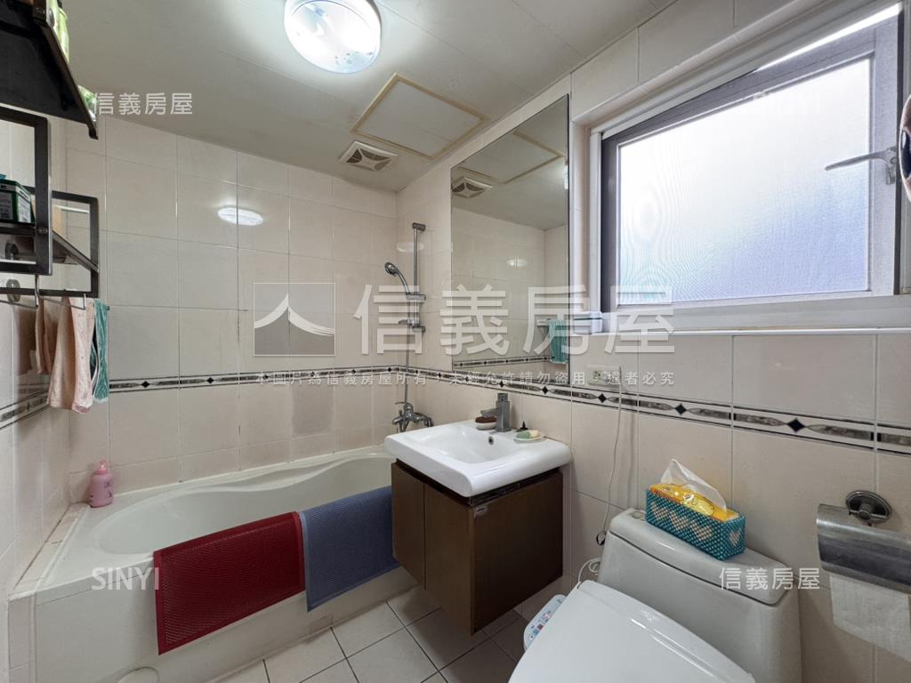 寶格麗高樓４房平面車位房屋室內格局與周邊環境