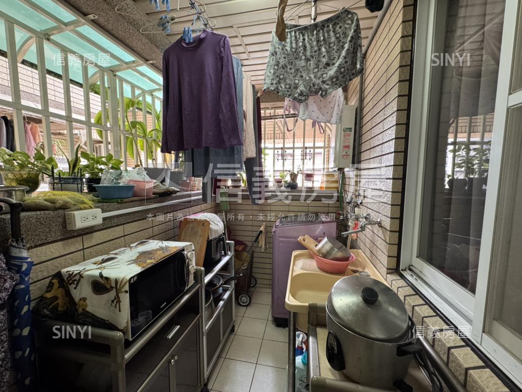 寶格麗高樓４房平面車位房屋室內格局與周邊環境