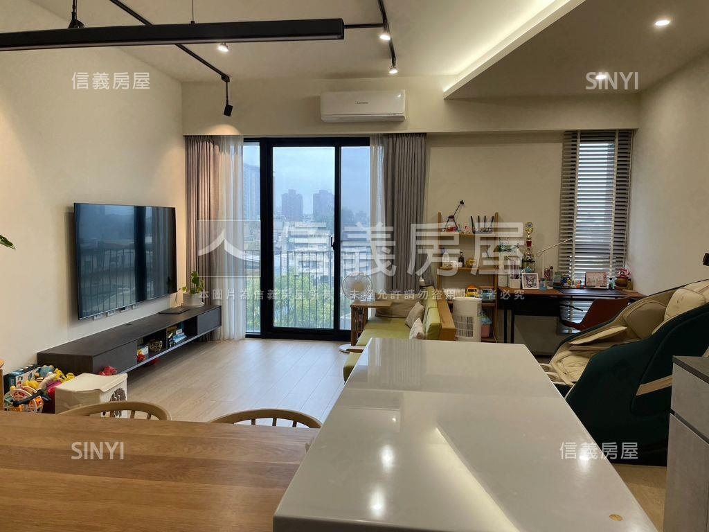新家華家里人美三房房屋室內格局與周邊環境