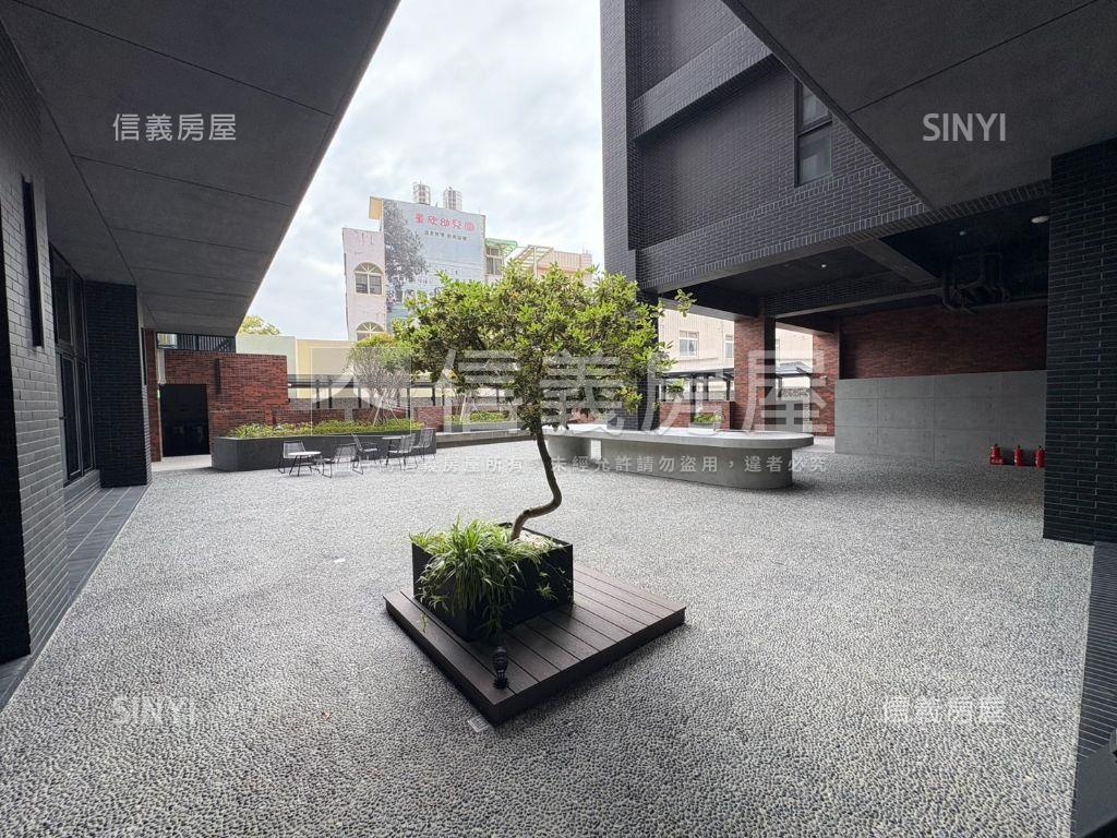 新家華家里人美三房房屋室內格局與周邊環境