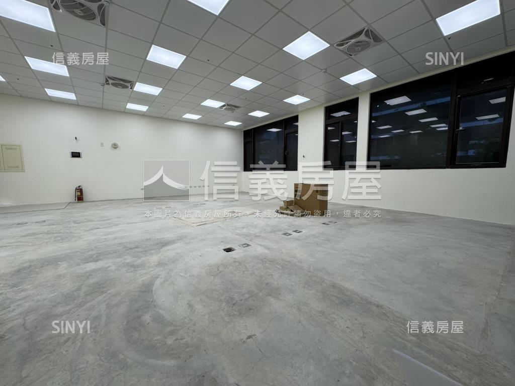 Ａ４捷運副都心自由發揮房屋室內格局與周邊環境