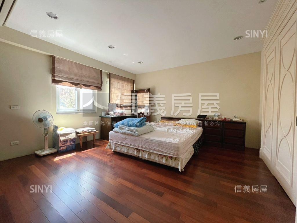 舊社國小旁大面寬透天房屋室內格局與周邊環境