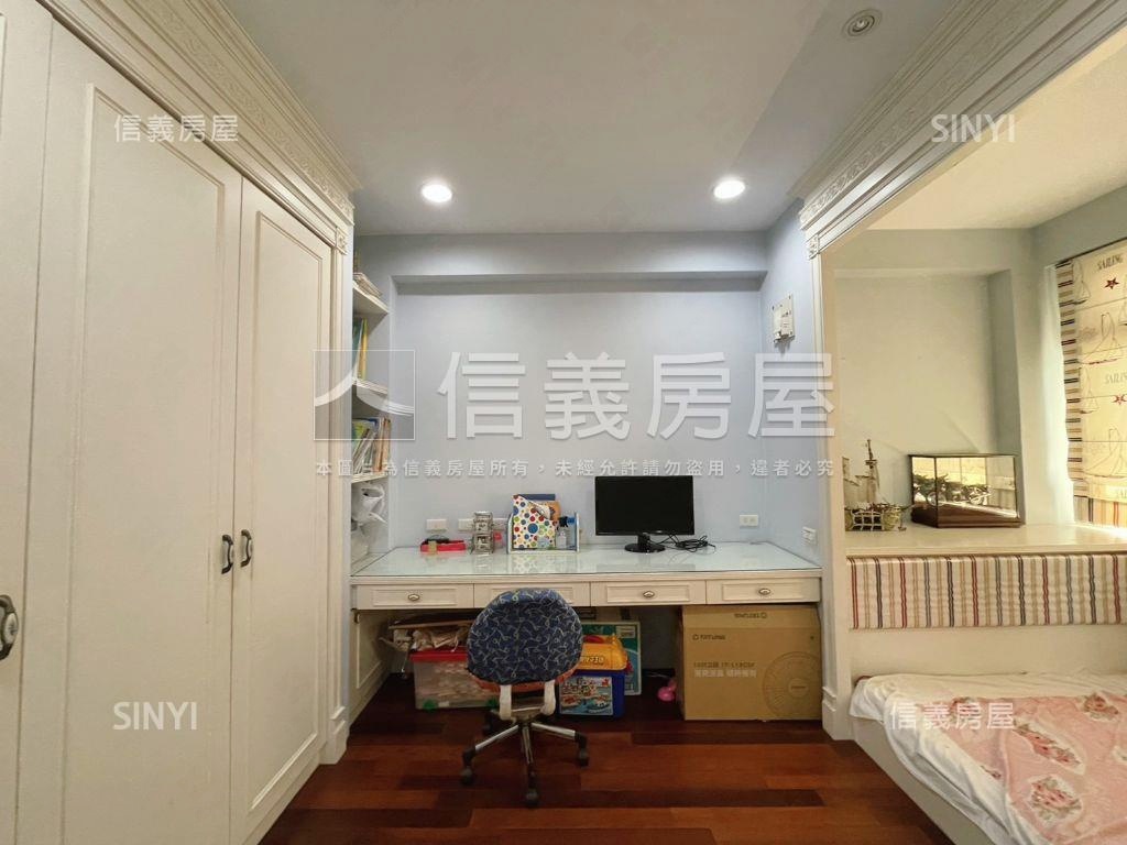 舊社國小旁大面寬透天房屋室內格局與周邊環境