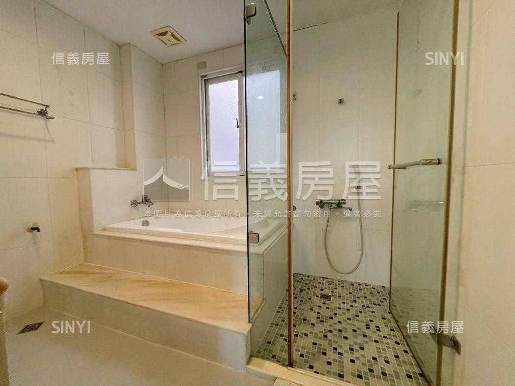 舊社國小旁大面寬透天房屋室內格局與周邊環境