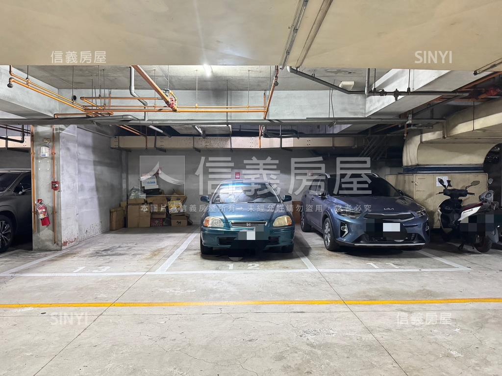 歡喜京城美三房平車房屋室內格局與周邊環境