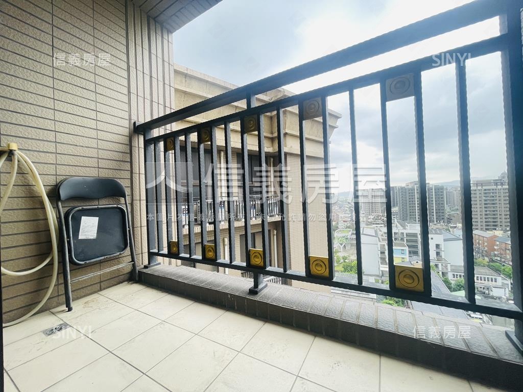 近未來Ｇ０１高樓兩房車位房屋室內格局與周邊環境