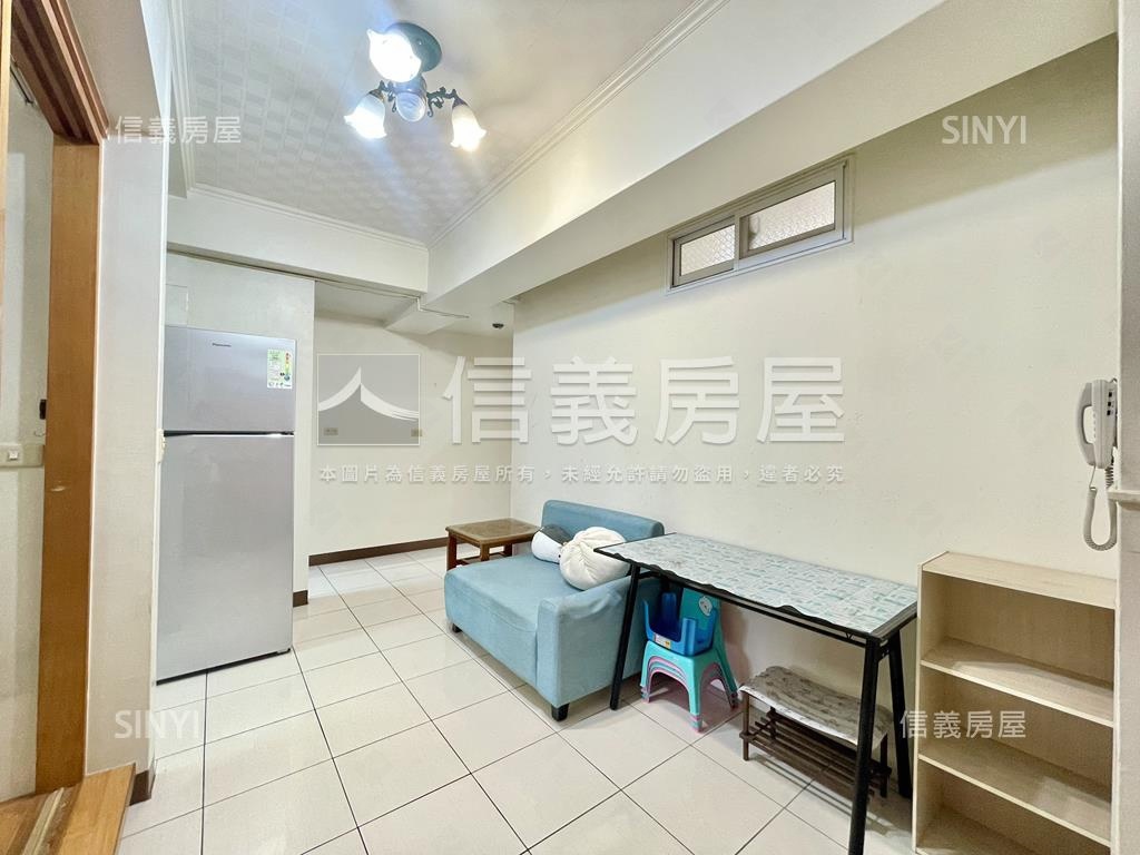 近漢民電梯美宅．可租平車房屋室內格局與周邊環境