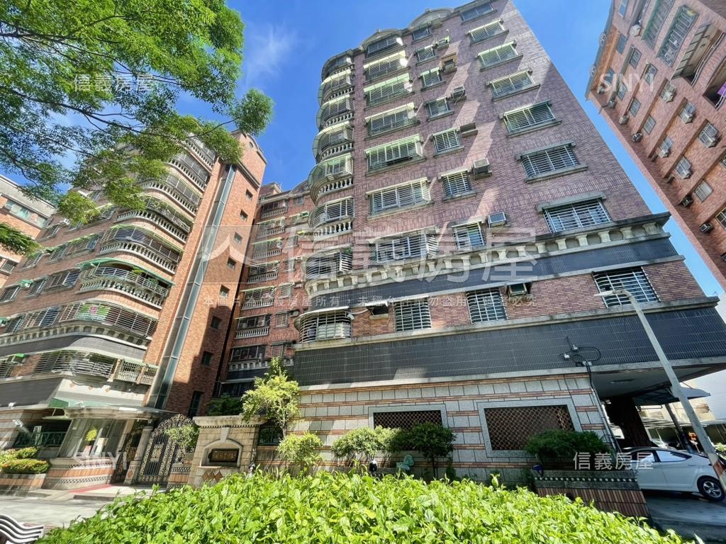 近漢民電梯美宅．可租平車房屋室內格局與周邊環境
