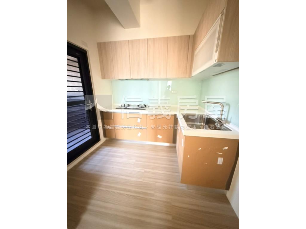 １２淳三房平車Ａ房屋室內格局與周邊環境