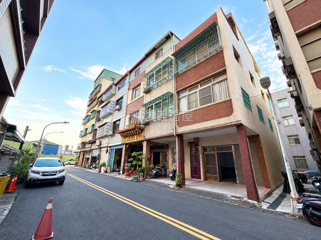 誠售★前路後巷邊間透天房屋室內格局與周邊環境