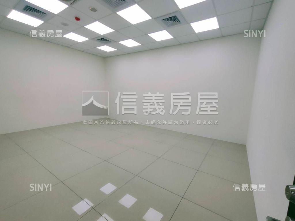 松仁路收租獨立出入口店辦房屋室內格局與周邊環境