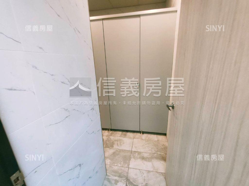 松仁路收租獨立出入口店辦房屋室內格局與周邊環境