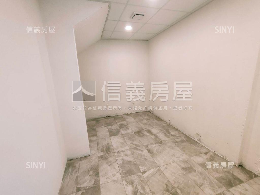 松仁路收租獨立出入口店辦房屋室內格局與周邊環境