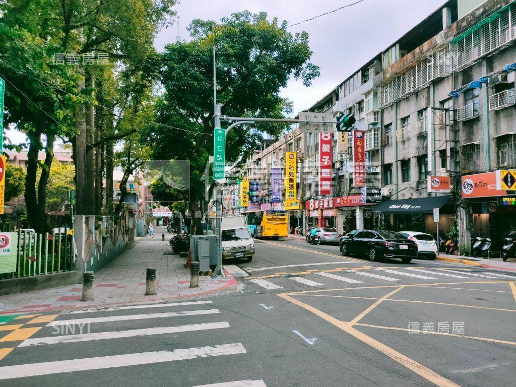 松仁路收租獨立出入口店辦房屋室內格局與周邊環境