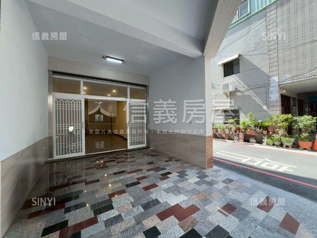 鳳山車站天然瓦斯角窗美透房屋室內格局與周邊環境