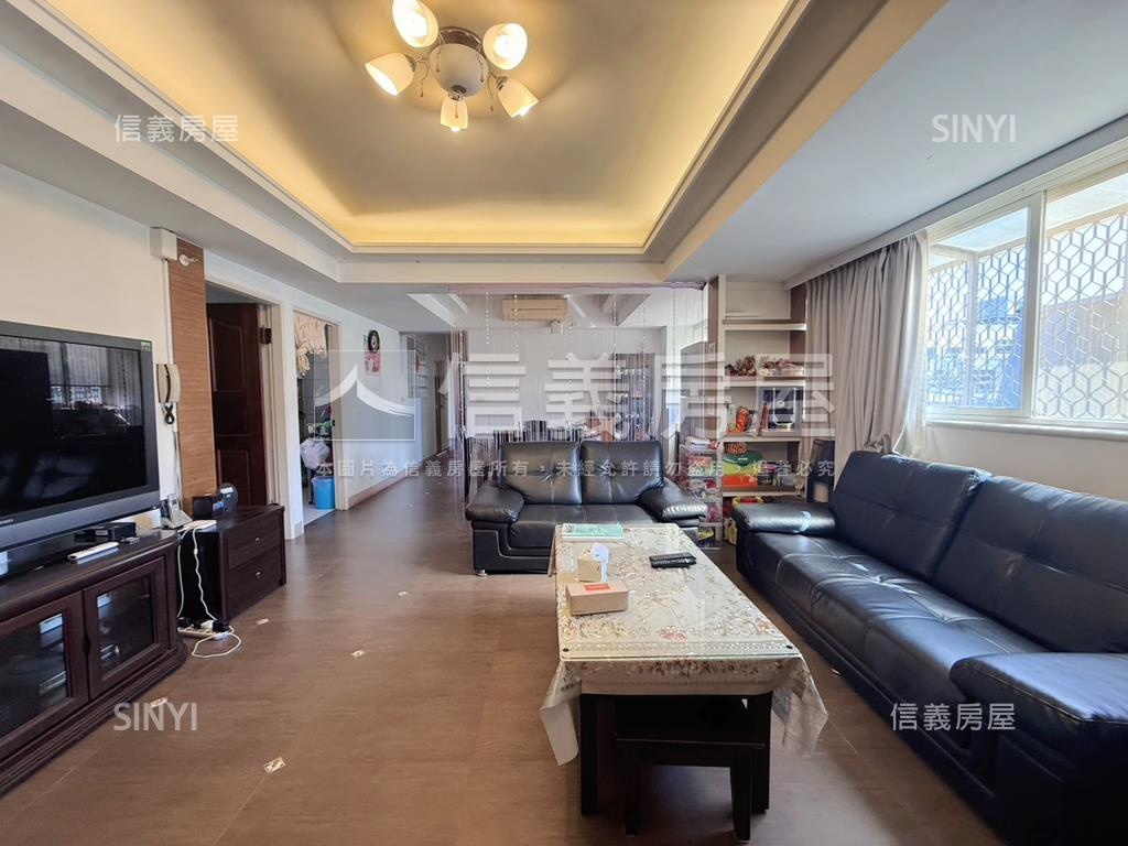 華興高樓採光大三房房屋室內格局與周邊環境