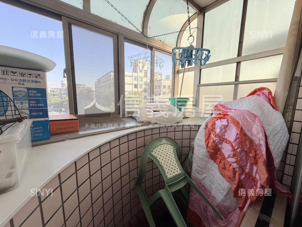 華興高樓採光大三房房屋室內格局與周邊環境