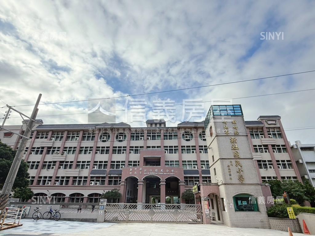 華興高樓採光大三房房屋室內格局與周邊環境