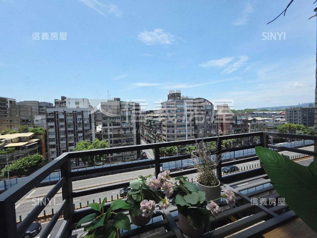 低總超美電梯兩房有陽台房屋室內格局與周邊環境