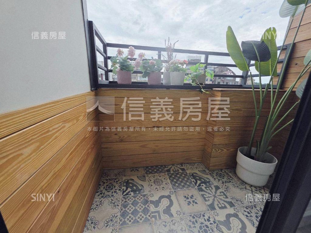 低總超美電梯兩房有陽台房屋室內格局與周邊環境