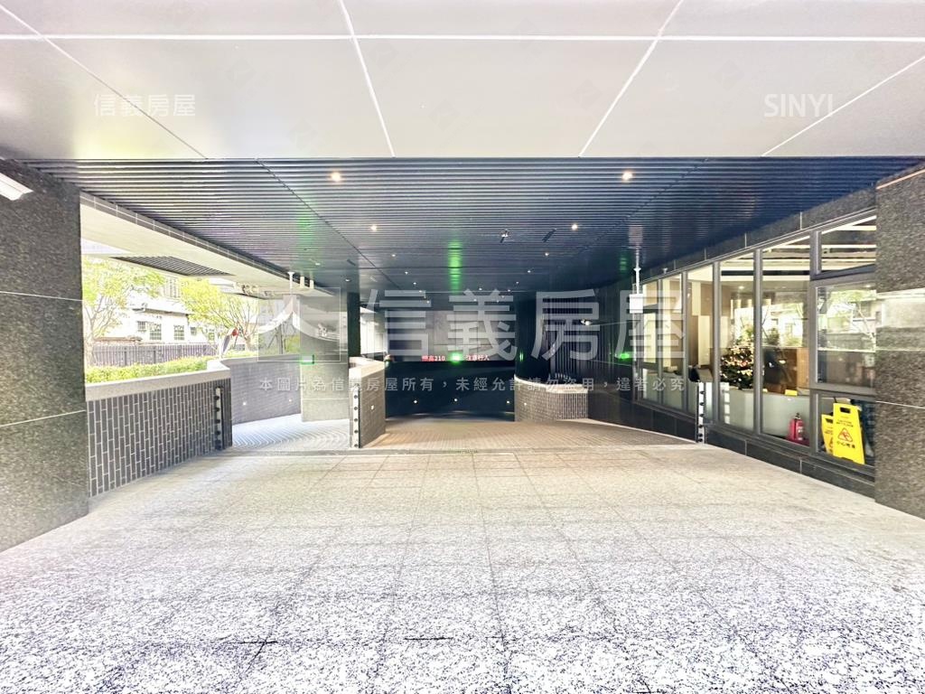 怡富宜家邊間三房車位房屋室內格局與周邊環境