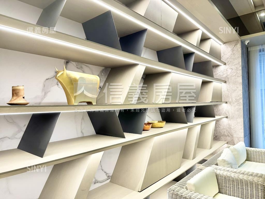 怡富宜家邊間三房車位房屋室內格局與周邊環境