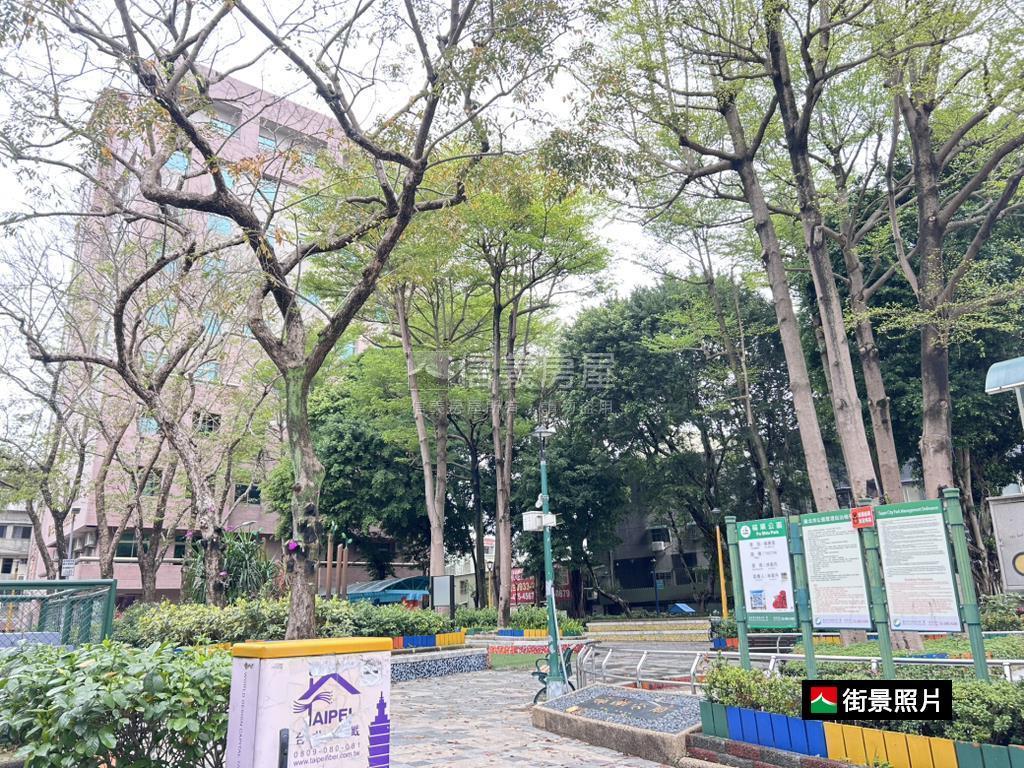 近公園格局好規劃公寓房屋室內格局與周邊環境